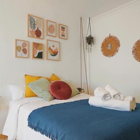 בנאלמדנה Nice And Cozy Studio At The Beachfront מראה חיצוני תמונה