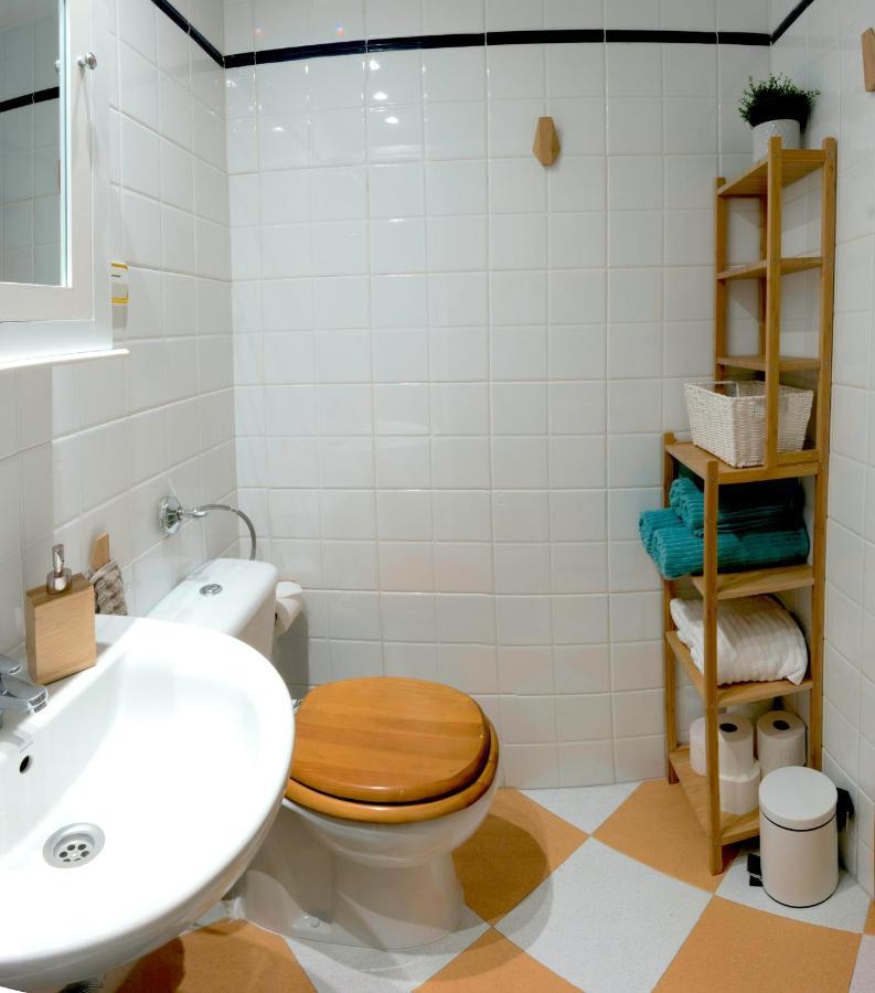 בנאלמדנה Nice And Cozy Studio At The Beachfront מראה חיצוני תמונה